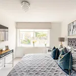 Grand Design Deluxe Suite By Buckingham Palace
