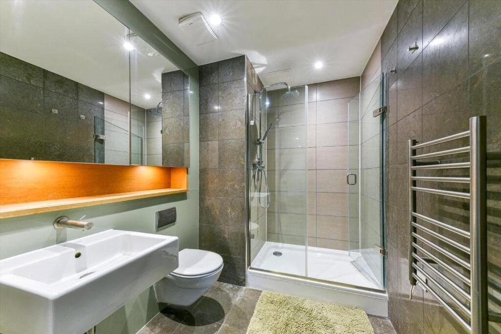 Grand Design Deluxe By Buckingham Palace Séjour chez l'habitant
